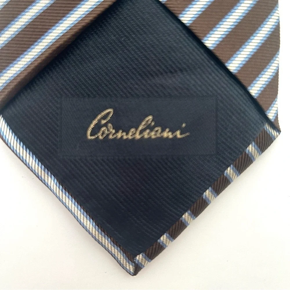 Corneliani 100% Italian Made Silk Jacquard Brown Blue White Diagonal Stripe Tie